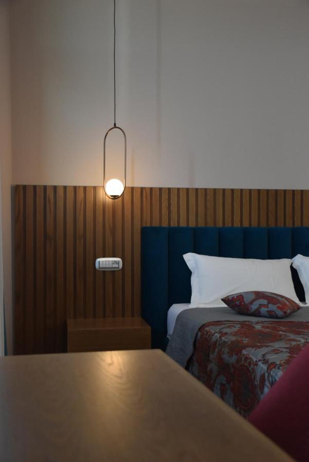 Hotel Coco Tirana Zewnętrze zdjęcie